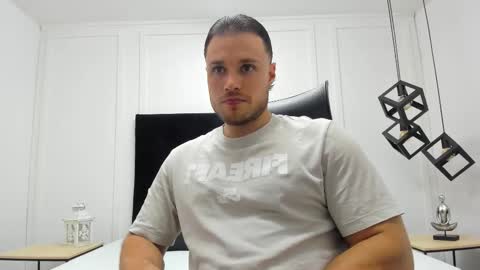 Adrein Roche online show from 10-15-25, 10:43