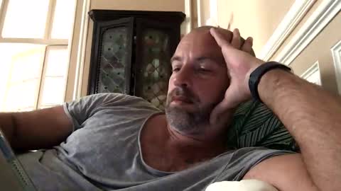 Snapshot of adrienfromparis chatting on 10-21-25, 11:33 adrienfromparis online show from 10-21-25, 11:33