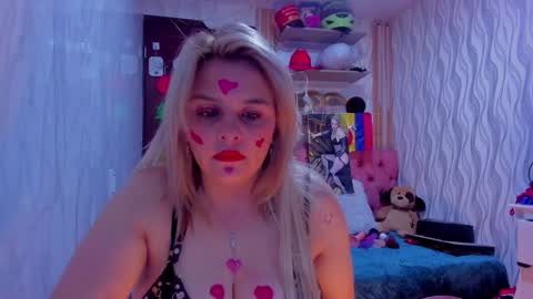 adriiana_fox_ online show from 02-14-26, 12:13