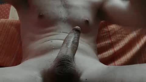 Snapshot of adryan_gym chatting on 02-21-26, 11:28 ADRY SKY online show from 02-21-26, 11:28