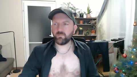 Felix84 online show from 12-21-25, 10:28