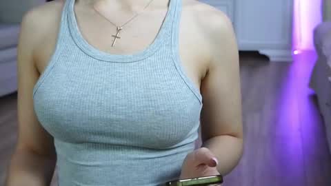 Snapshot of aelia_anara chatting on 02-04-26, 06:03 Aelia online show from 02-04-26, 06:03