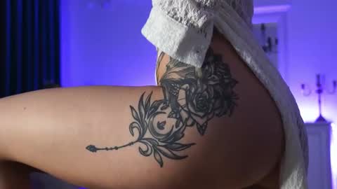 Snapshot of aelia_anara chatting on 02-06-26, 06:11 Aelia online show from 02-06-26, 06:11