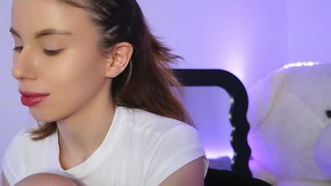 Snapshot of aelia_anara chatting on 02-23-26, 06:38 Aelia online show from 02-23-26, 06:38