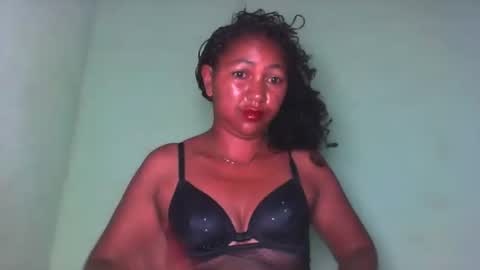 aelyaa online show from 03-18-26, 01:20