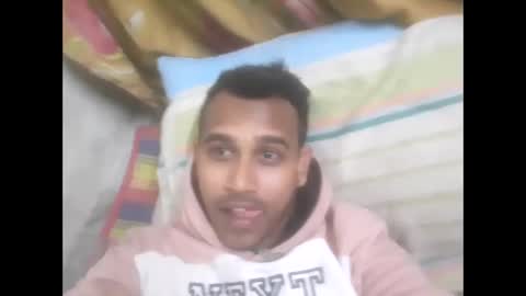 Angel online show from 01-02-25, 09:11