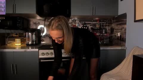 OneAfa online show from 01-13-26, 09:31