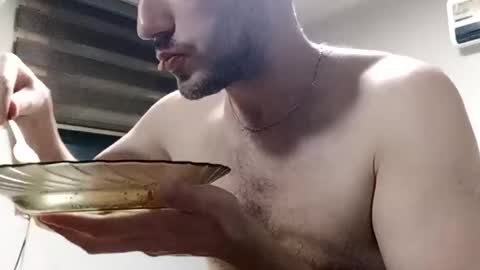 Brad online show from 11-08-25, 03:23