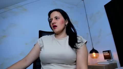 Africa  online show from 10-21-25, 02:01