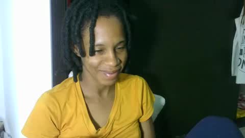 Snapshot of africadeluxe chatting on 01-20-25, 09:13 Africa online show from 01-20-25, 09:13