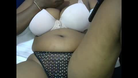 Snapshot of african_adasa02 chatting on 10-22-25, 10:04 african_adasa02 online show from 10-22-25, 10:04