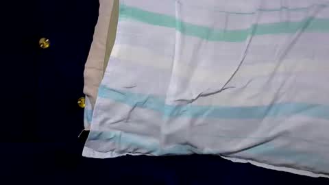 Snapshot of african_adasa02 chatting on 10-28-25, 09:02 african_adasa02 online show from 10-28-25, 09:02