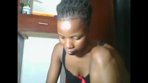 PHOEBE online show from 02-20-25, 04:50