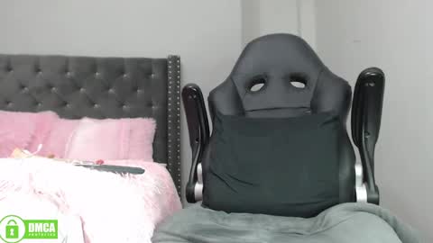 Snapshot of afrodita_rouxe chatting on 01-31-25, 12:50 Afrodita online show from 01-31-25, 12:50