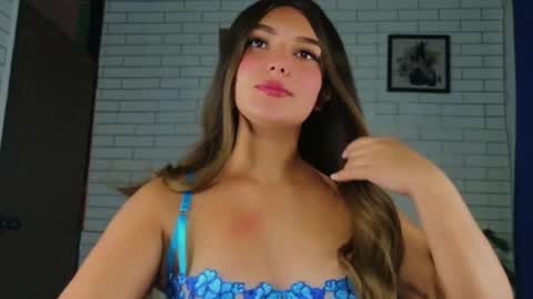 Snapshot of afrodita_shalom chatting on 10-17-25, 09:12 AFRODITA online show from 10-17-25, 09:12