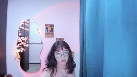 Snapshot of afroditaleclair chatting on 02-06-26, 01:43 Afrodita online show from 02-06-26, 01:43