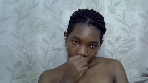 Snapshot of afronubians_ chatting on 02-24-25, 07:00 pink and josphen online show from 02-24-25, 07:00