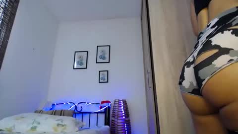 DIANA  online show from 12-31-24, 03:20