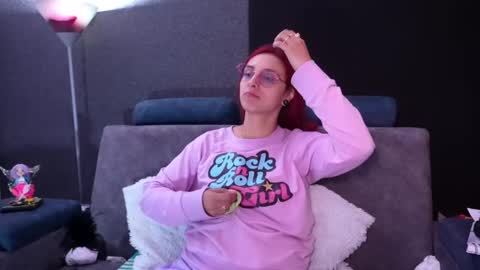 Agata Collinss online show from 09-29-25, 05:34