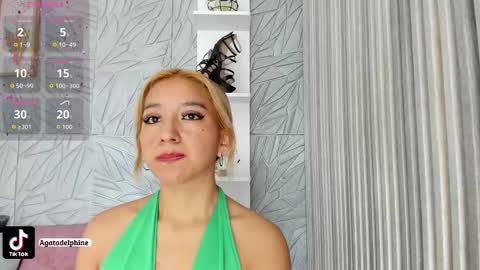 Agatadelphine online show from 12-22-25, 12:13