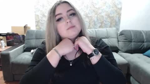 Snapshot of agatasweeti chatting on 12-23-24, 08:03 Agata online show from 12-23-24, 08:03