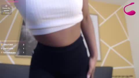 agatha_amaya online show from 10-25-25, 02:35