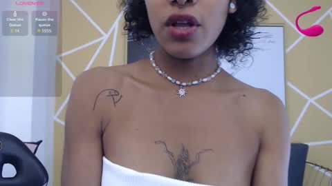 agatha_amaya online show from 10-27-25, 01:37