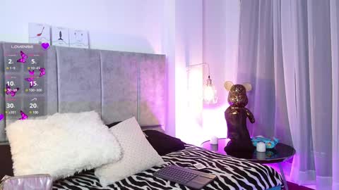 Erika for you online monday to saturday 7am a 2pm Gmt-5 Colombia Time online show from 01-08-25, 12:15