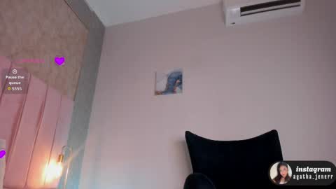 Snapshot of agatha_jener chatting on 04-05-26, 11:40 agatha_jener online show from 04-05-26, 11:40