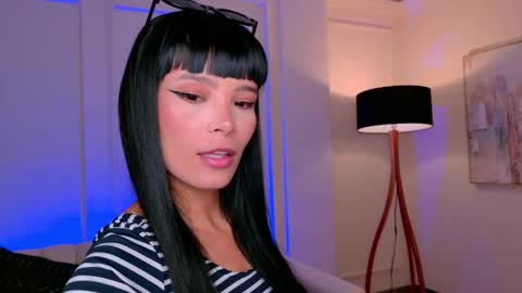 Agatha online show from 11-25-25, 08:20