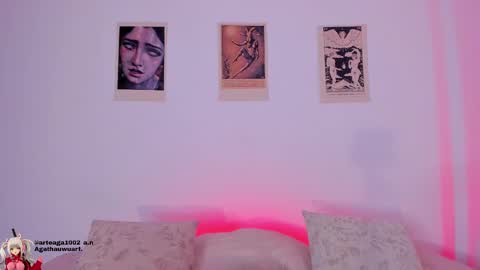 Agatha online show from 11-12-25, 09:42