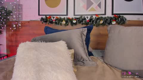    online show from 12-15-24, 04:18
