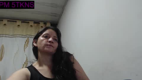Snapshot of agel_sw1 chatting on 11-11-25, 09:37 Angel online show from 11-11-25, 09:37