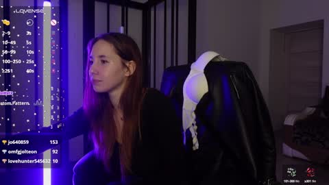 Agelina Lilly Laura online show from 01-13-25, 02:39