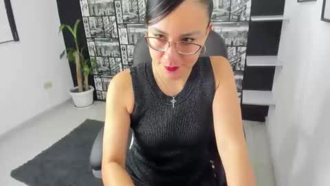 Aghata Moon online show from 12-10-24, 11:22