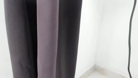 agnes_jones online show from 11-11-25, 09:04