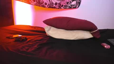 agnes_jones online show from 01-15-26, 12:37