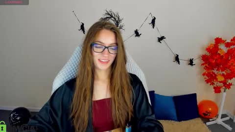 agnes wells online show from 11-03-25, 09:21