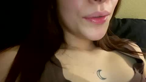 Agnes online show from 12-22-25, 10:51