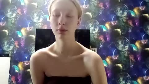 Monica online show from 01-07-26, 03:20