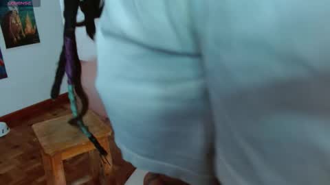 Snapshot of agness_6 chatting on 10-19-25, 05:24 Agness online show from 10-19-25, 05:24