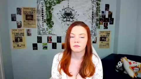 Agnia White online show from 11-21-25, 11:09