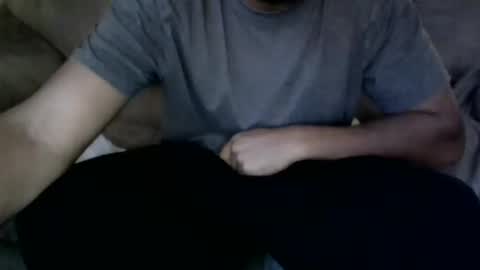 Snapshot of aguy407 chatting on 01-06-25, 01:20 aguy407 online show from 01-06-25, 01:20