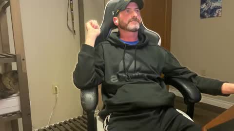 AhShucks online show from 04-01-26, 03:18