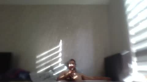 ahbehbi12 online show from 10-21-25, 01:45