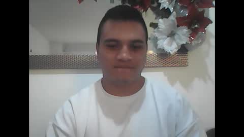 Snapshot of ahntony__69 chatting on 12-28-24, 02:10 ahntony  69 online show from 12-28-24, 02:10
