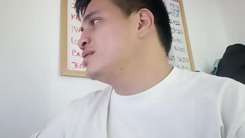 Snapshot of ahntony__69 chatting on 10-21-25, 12:50 ahntony  69 online show from 10-21-25, 12:50