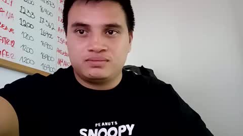 Snapshot of ahntony__69 chatting on 10-22-25, 04:29 ahntony  69 online show from 10-22-25, 04:29