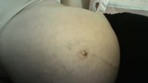 Selena online show from 01-16-26, 05:50