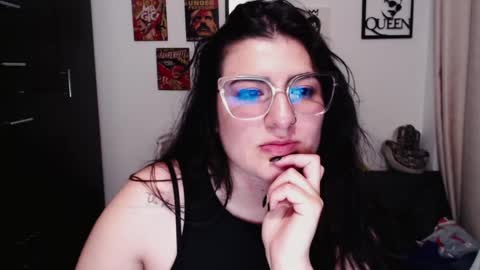 Ahriana Bluff online show from 02-11-25, 01:10